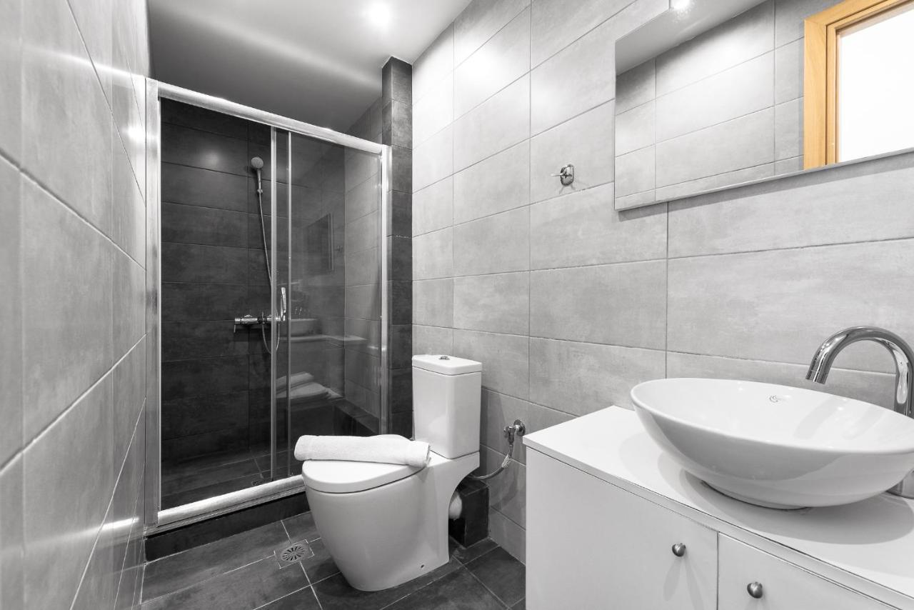 Apartamento Blue Flag, Nilie Hospitality Mgmt Olympiakí Aktí Exterior foto